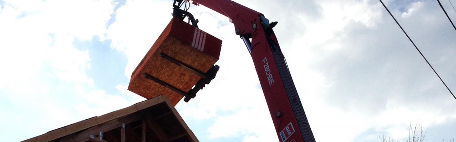 boom truck for sheathing