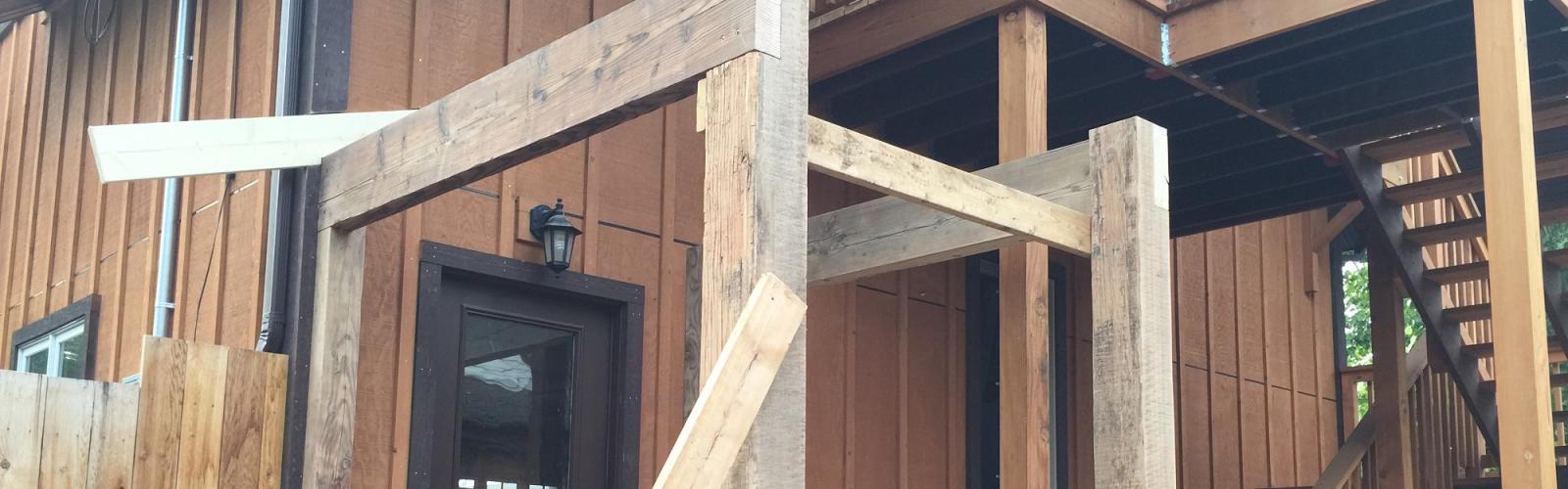breezeway posts and timbers